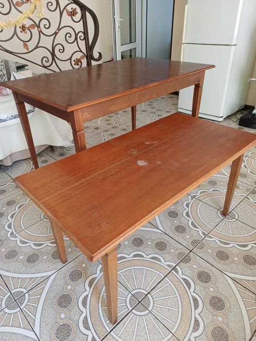 стол для столовой, журнальный Венгрия