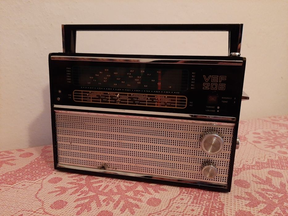 Радио VEF- 206 в отлично състояние