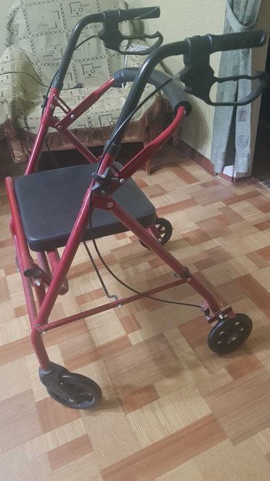 Продаются ходули стул