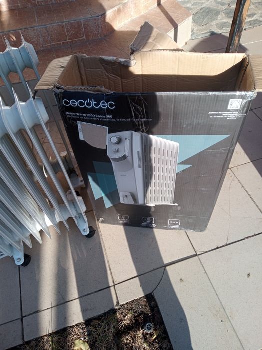 vând calorifer electric cu ulei