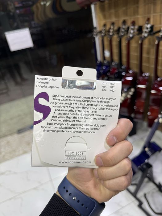 Gitara struna akustika