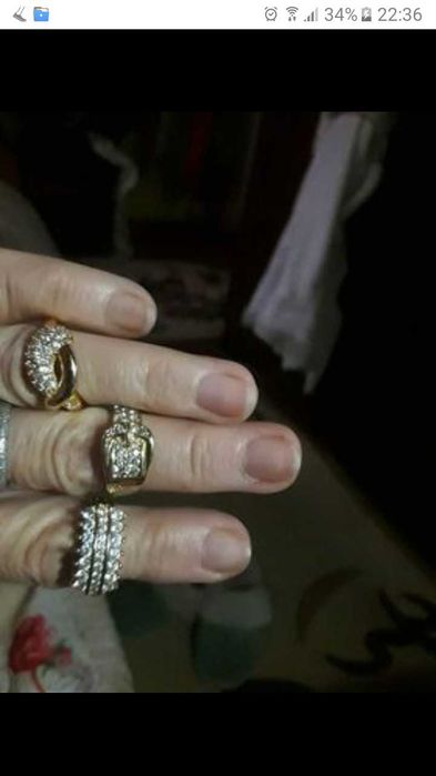 Bijuterii placate cu aur, gablonturi