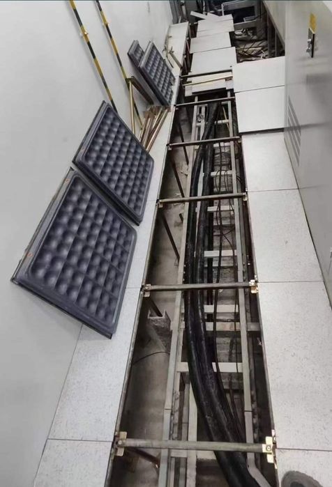 Фальшпол влагостойкий огнеупорный