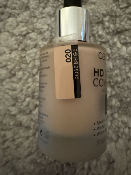 Catrice тональный крем