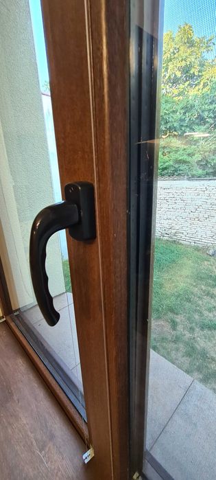 Продавам ПВЦ дограма Трокал с троен стъклопакет