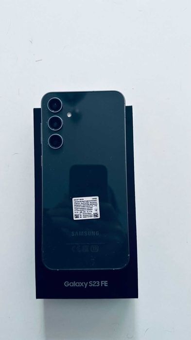 Телефон Samsung Galaxy S23FE