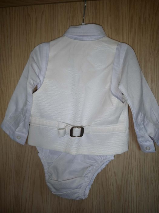 Бебешки официални костюмчета