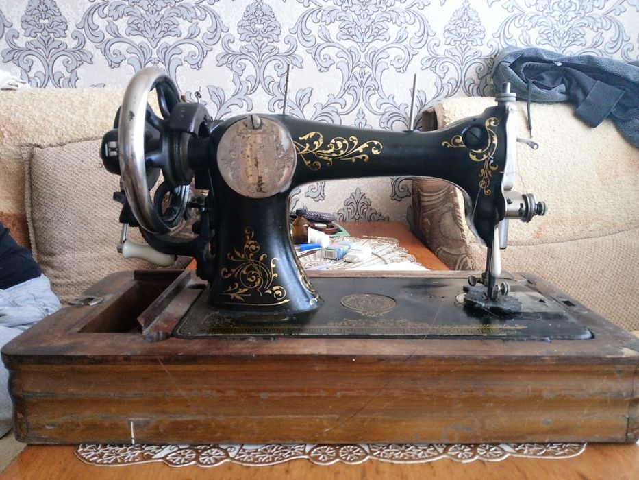 Швейная машинка антиквариат