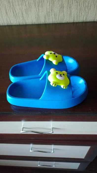 Детская одежда и обувь б/у