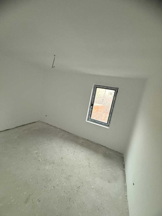Casa la cheie,langa Cartierul Latin ,pret inclus tva,comision 0%