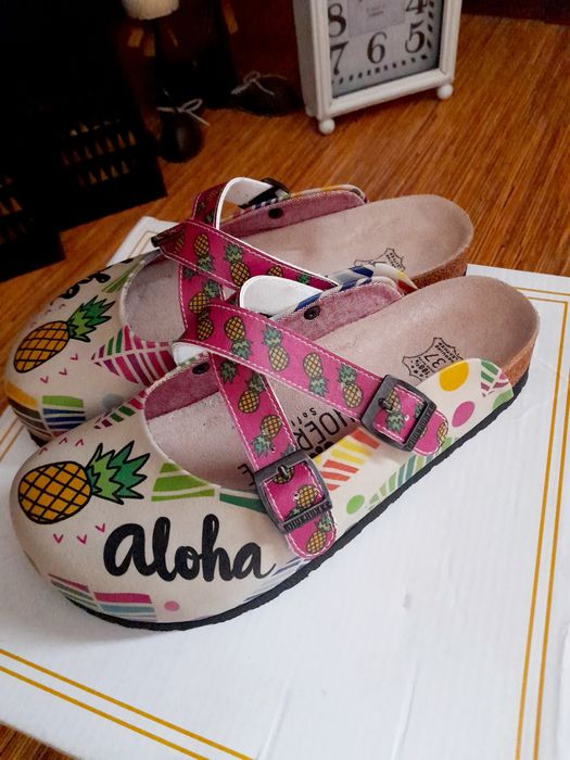 Чисто нови медицински  ортопедични чехли естествена кожа