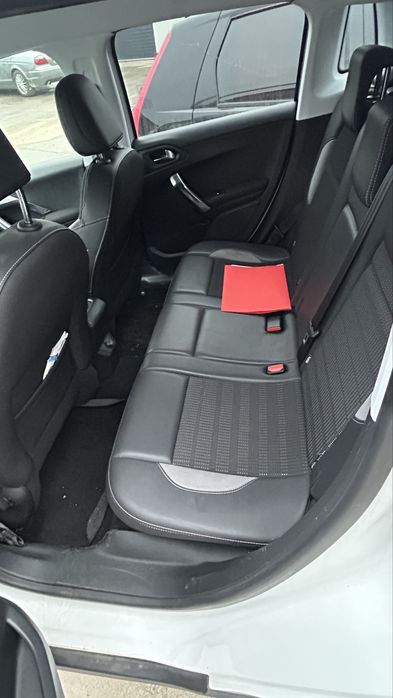 Peugeot 2008 an 2016