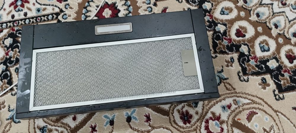 Срочно продам кровать, вытяжка