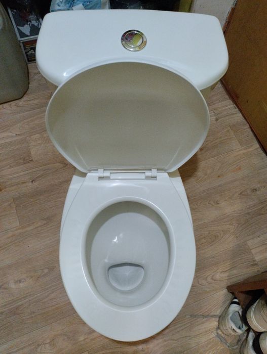 Продам Новый Унитаз