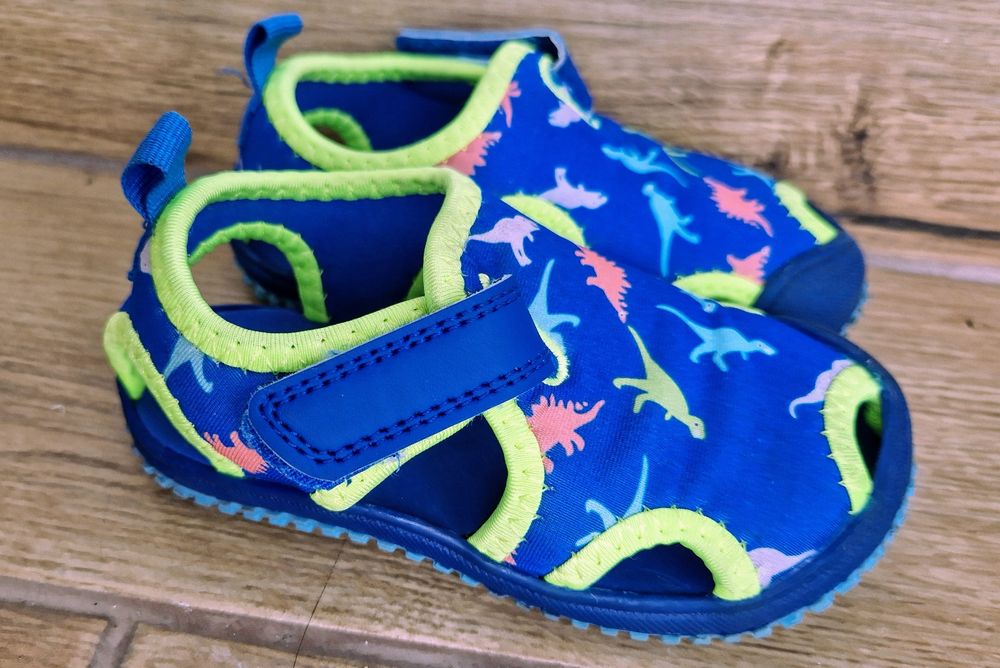 Sandale baieti marimea 22