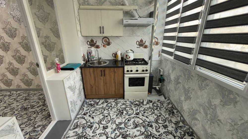 Фрунзиский KIUF 1 каватда 2 хонали квартира сотилади. ID: 1810