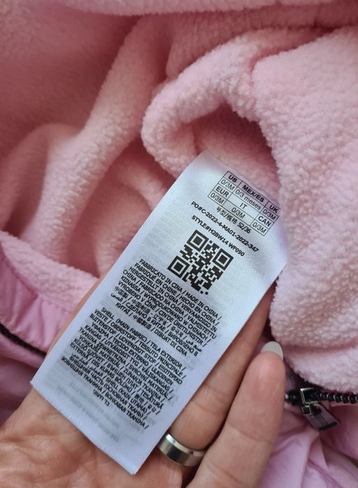 Combinezon Guess 3 luni