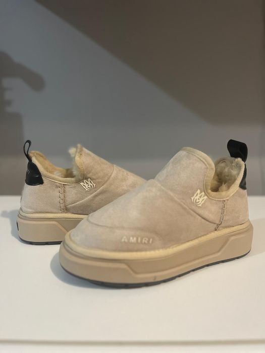 Ghete cu blana Amiri