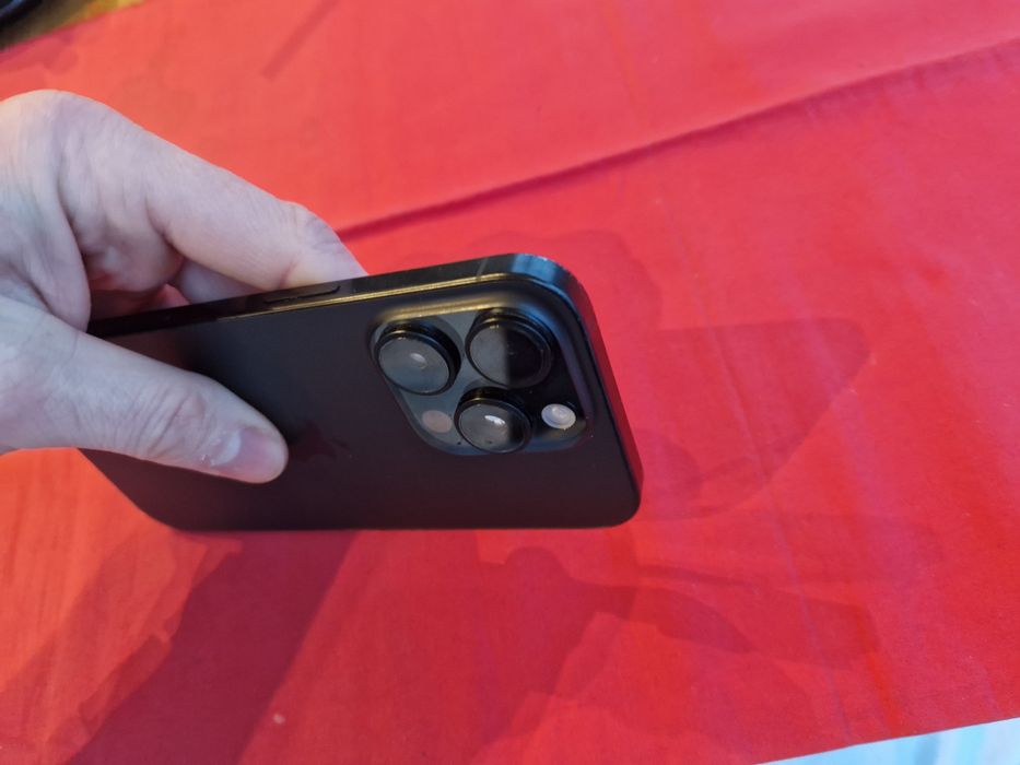 -Iphone 16Pro, Black Titanium, 128Gb, 8Ram, Bat:94%, 306 cicluri incar