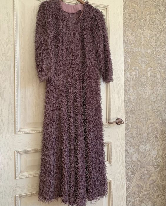 Платье продаю