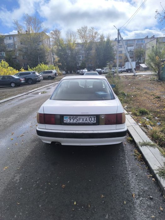 Ауди б4 1992г сел и поехал