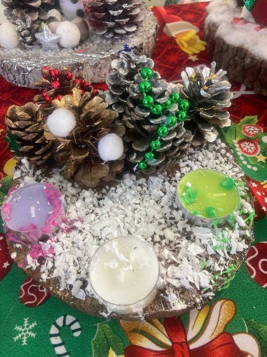 Ръчно изработени изделия от потребителите на ЦНСТПЛПР – с. Бориловец