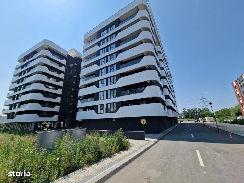 Complex HIMSON Iasi: 3 camere open space cu 2 bai