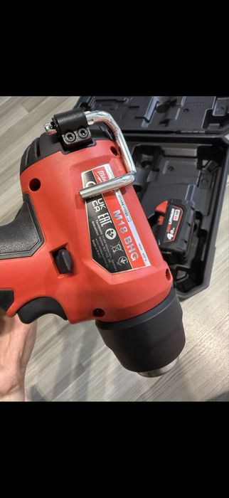 Milwaukee pistol aer cald BHG-502C