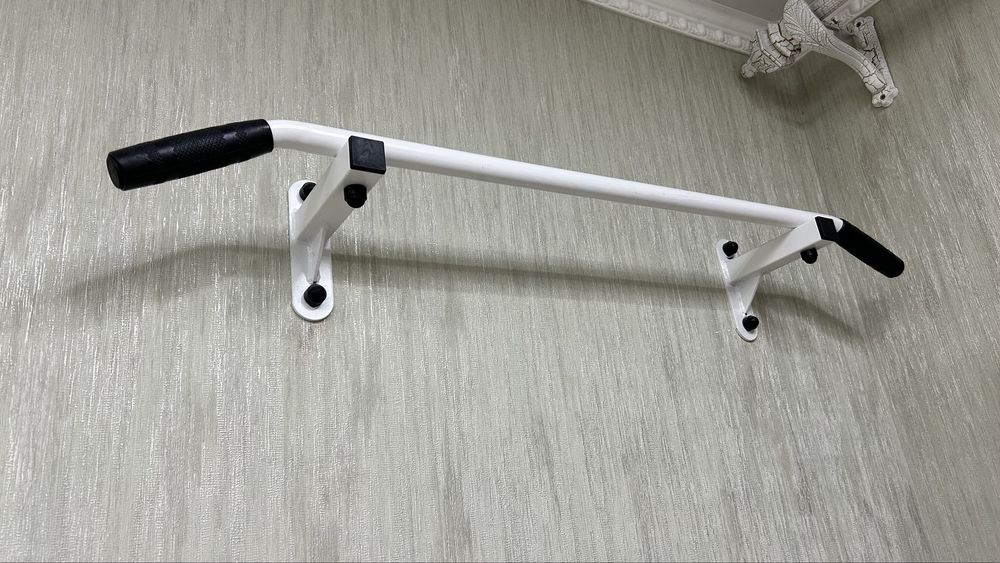 Турник для подтягивоние