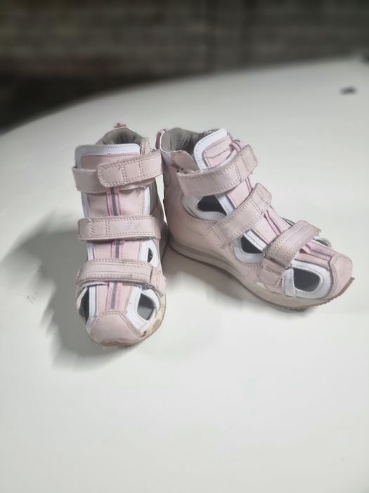 Ортопедические обувь