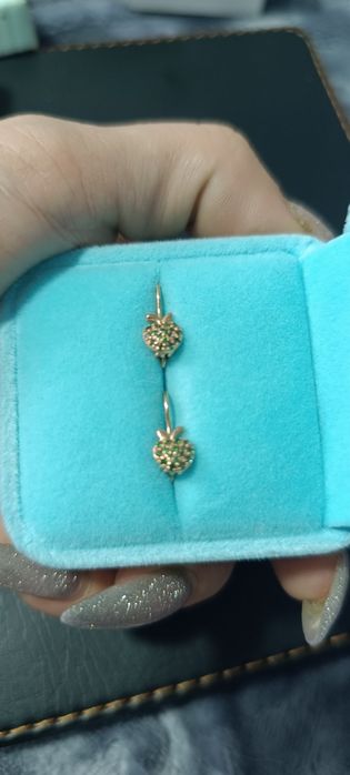 Продам золото 585 пробы.