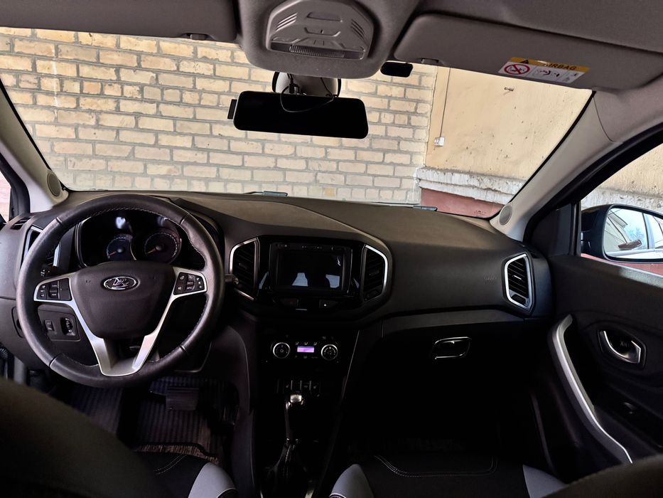 Продается Lada Xray Cross 2020