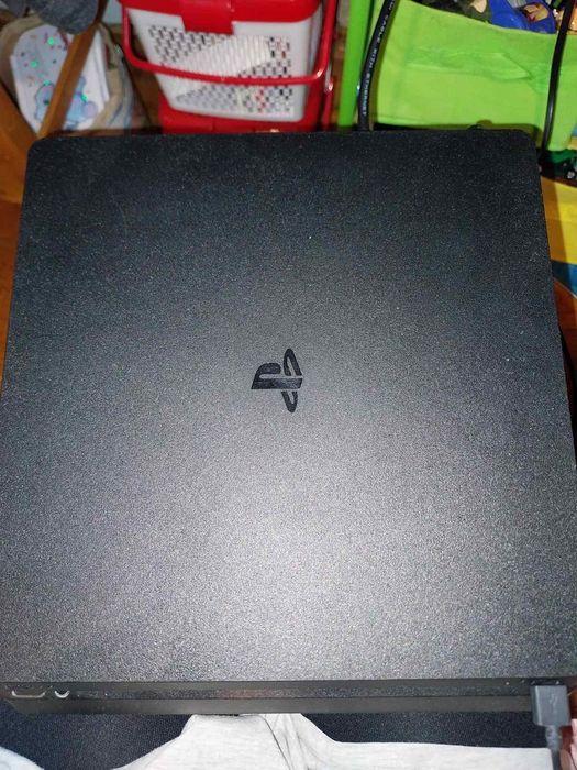 Продавам  PSP  4