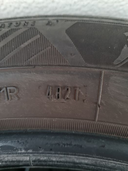 Летни гуми 4 броя GOODYEAR EfficientGrip 205 55 R16 дот 4821