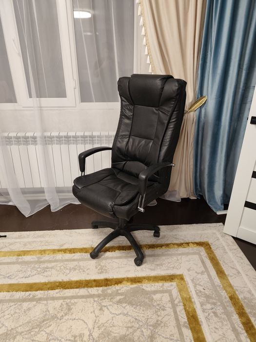 Офисный кресло цена от 10000 до 30000