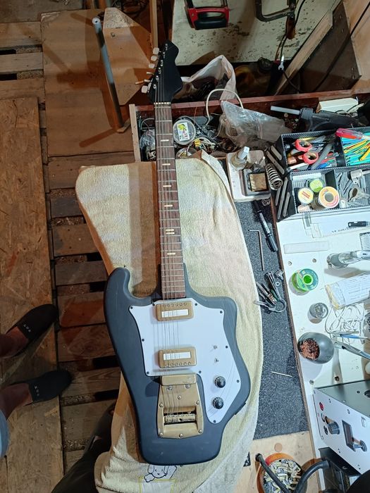 Ремонт гитар любой сложности