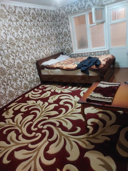 1 комнатная (балкон2х6) шароити билан 9 микрорайонда