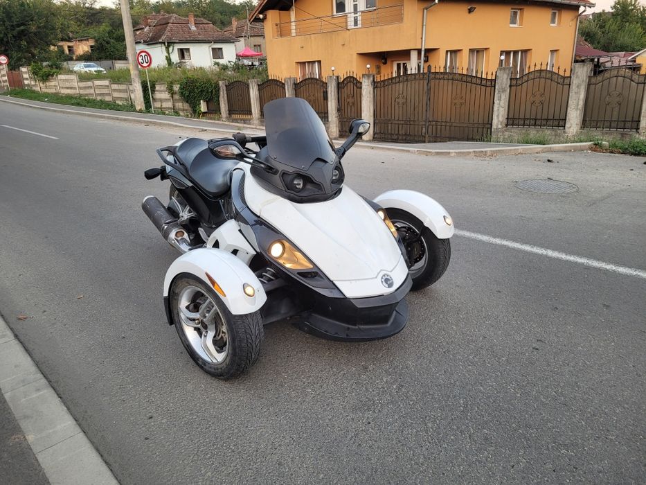 Can-am Spyder 1.0i