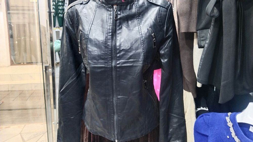 Продается кожанные куртки