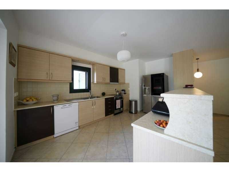 Дава се под наем Двустаен апартамент в София, Гео Милев - 88 кв.м за 420 € - Снимка #7