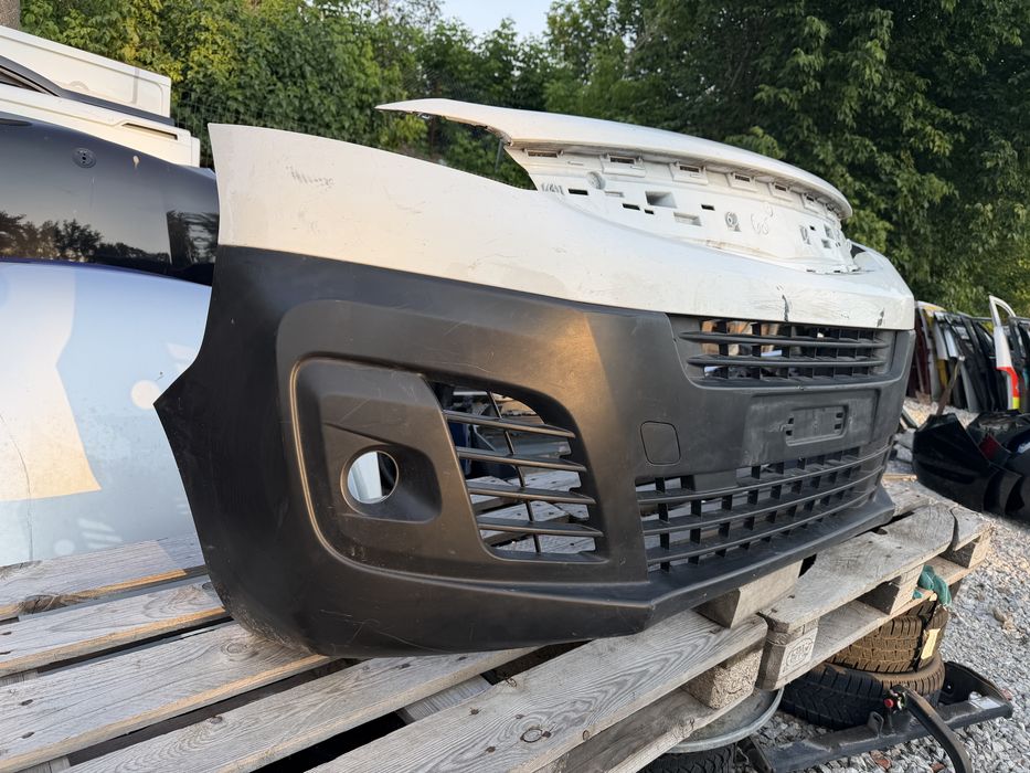 Броня Opel Vivaro 2019 год.-