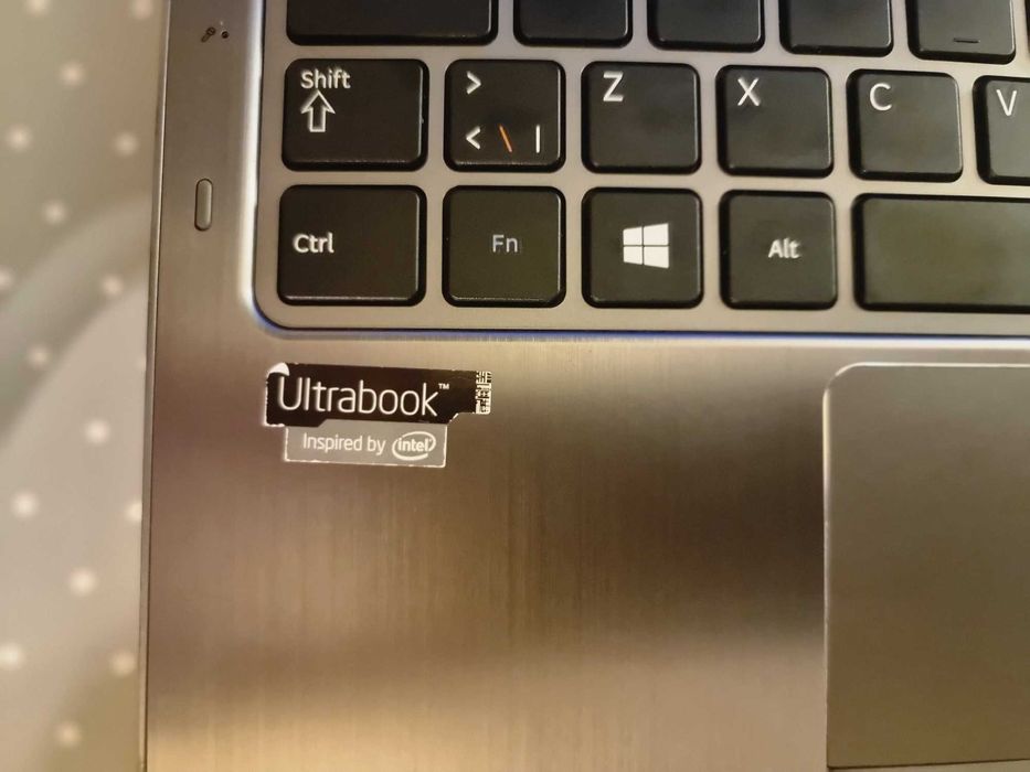 Laptop Ultrabook Samsung 530U i5, 8 Gb Ram