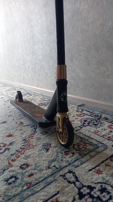 Трюкавой Самокат XAOS Cobra