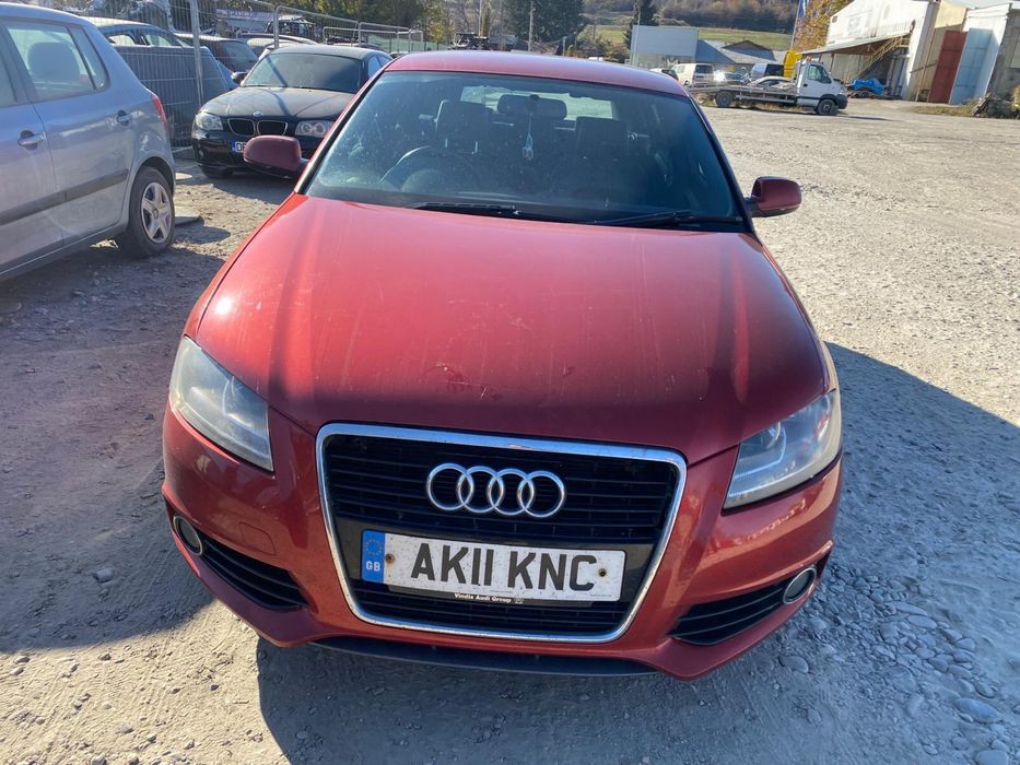 Dezmembrez Audi A3 8P 2.0tdi