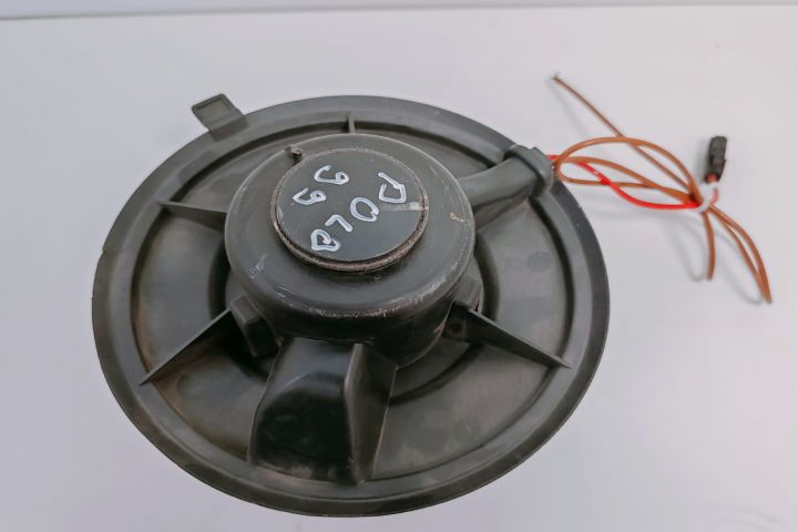 Ventilator habitaclu 6N1819021 Volkswagen VW Polo a 3-a generatie 6N