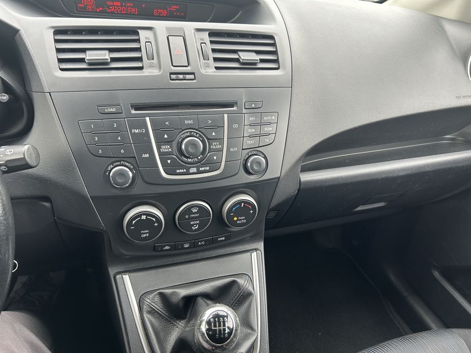 Mazda 5 ,7 locuri,2011 motor 1.6 diesel