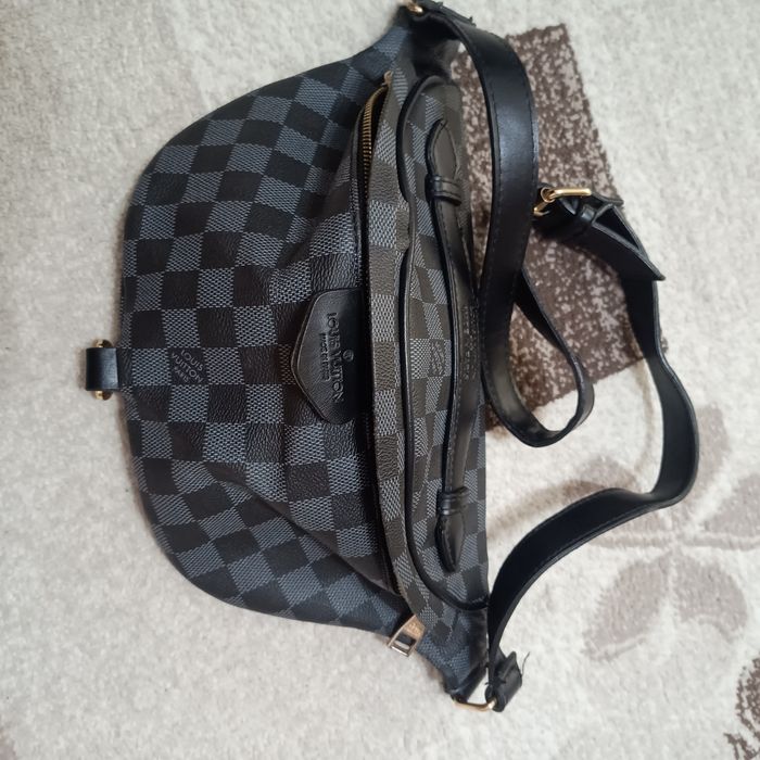 Borsetă Luis Vuitton