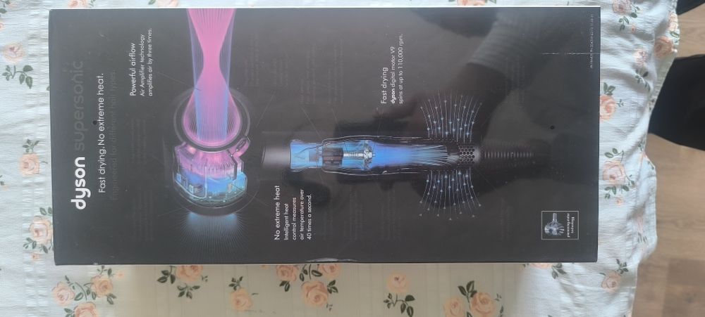 Фен Dyson supersonic