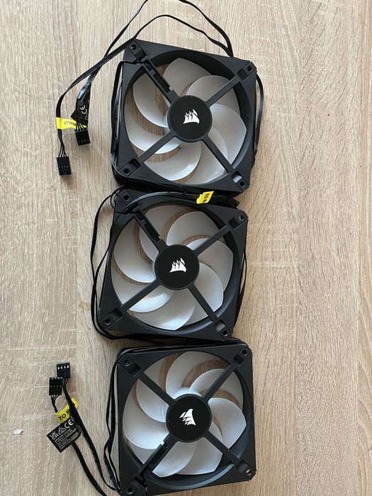 лот вентилатори /140mm,120mm /Corsair/Thermaltake