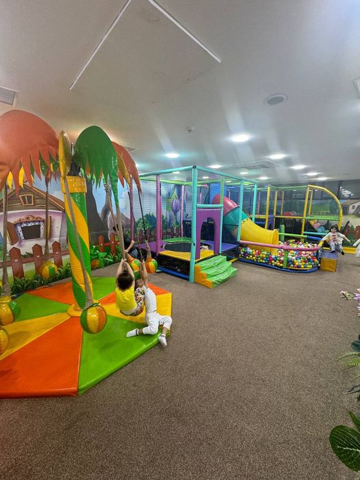 Детский площадка сотилади